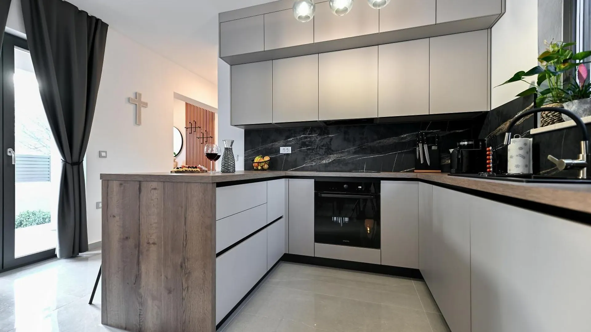 Holiday Home San Antonio Bibinje 0*,  Croatia